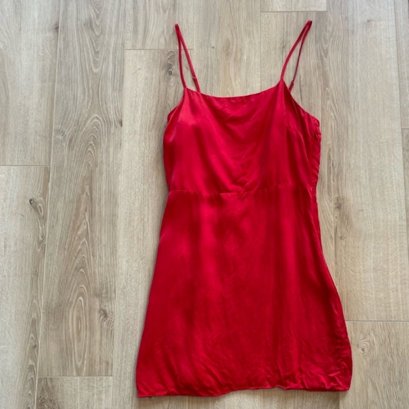 Aritzia Wilfred Red Dress - Picture 4 of 5